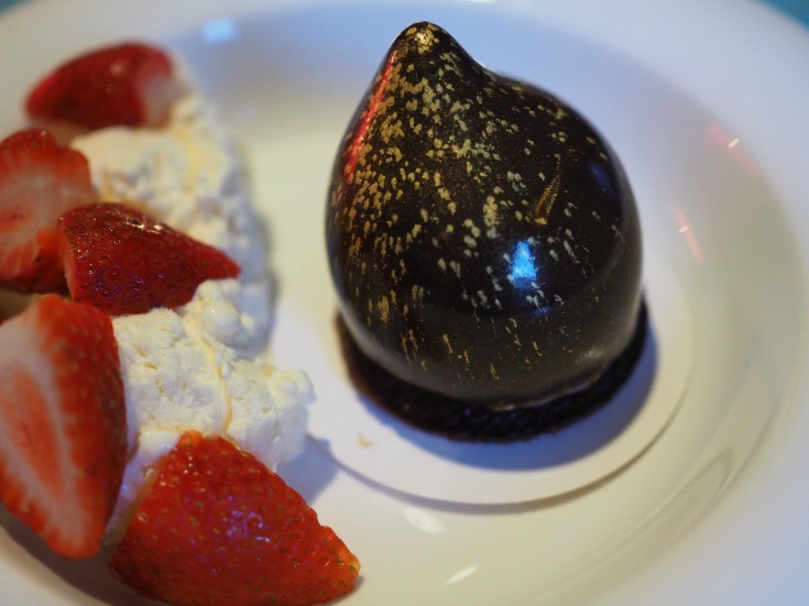 black pearls, dish'd food store